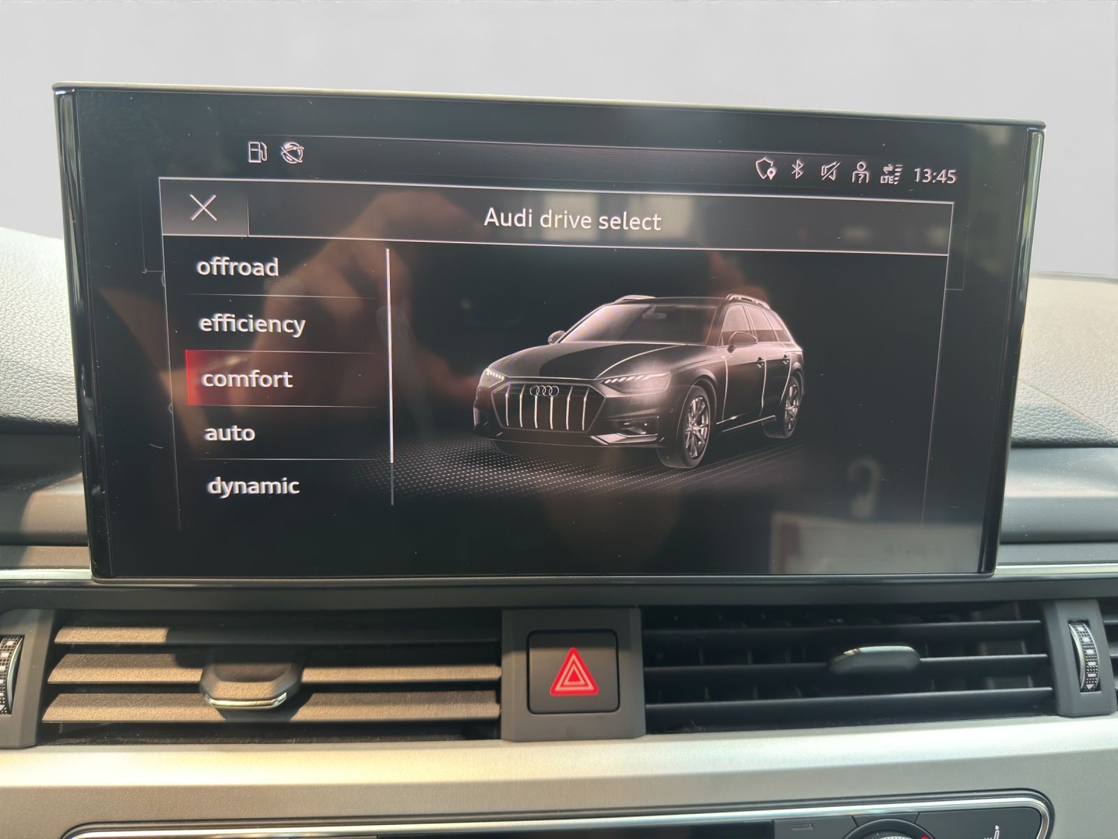Audi A4 - Bild 16