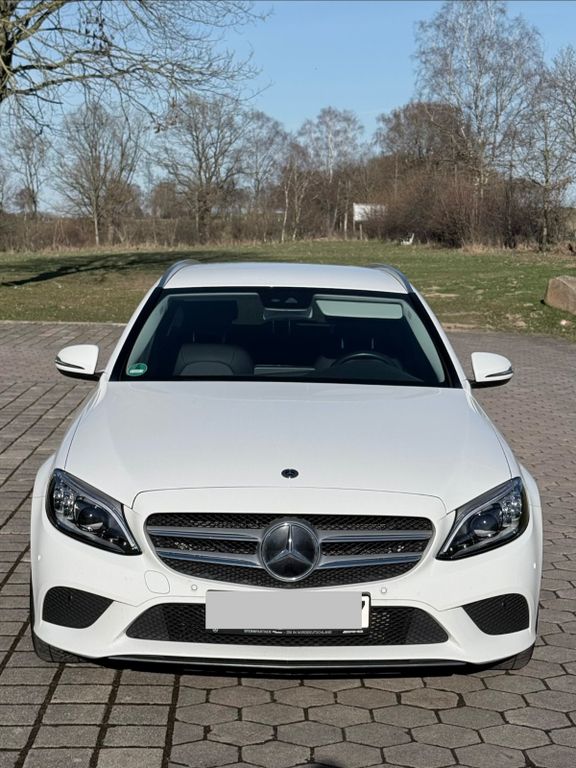 Image of Mercedes-Benz C 200