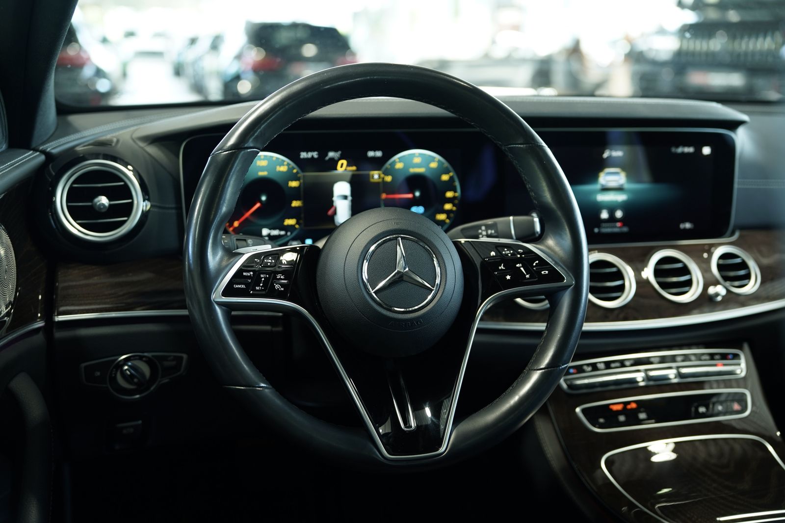 Mercedes Benz E 300