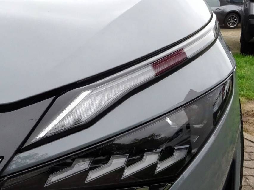 Fahrzeugabbildung Nissan Qashqai 1.3 DIG-T MHEV Automatik Tekna