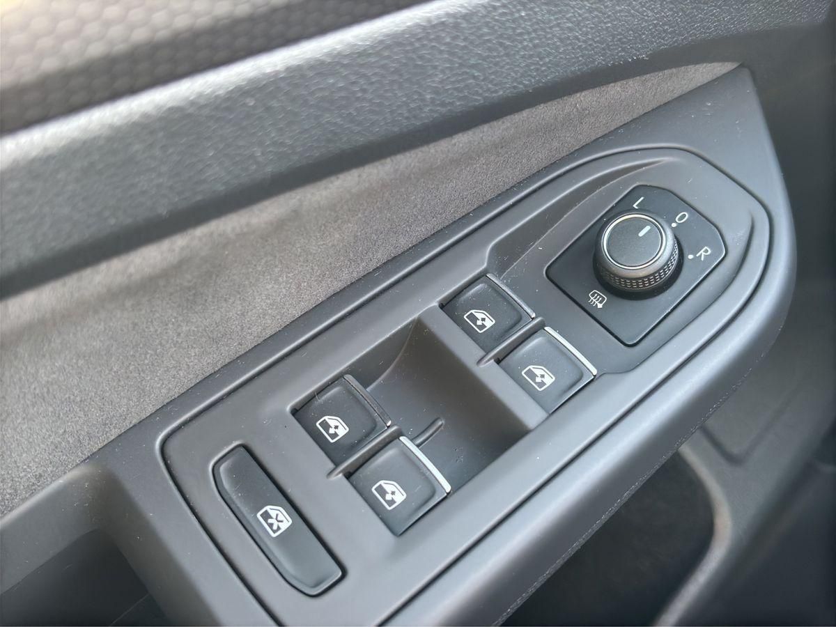 Golf GTI 2.0 TSI DSG AHK RFK APP LED PLUS