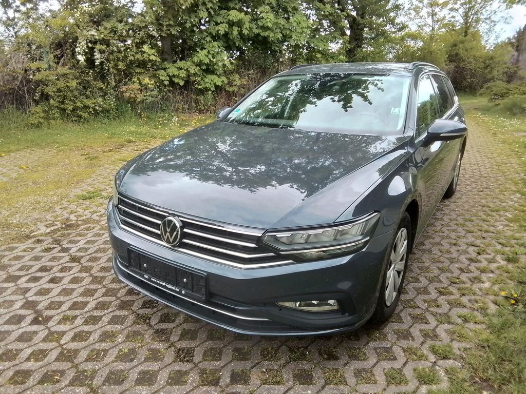 Image of Volkswagen Passat Variant