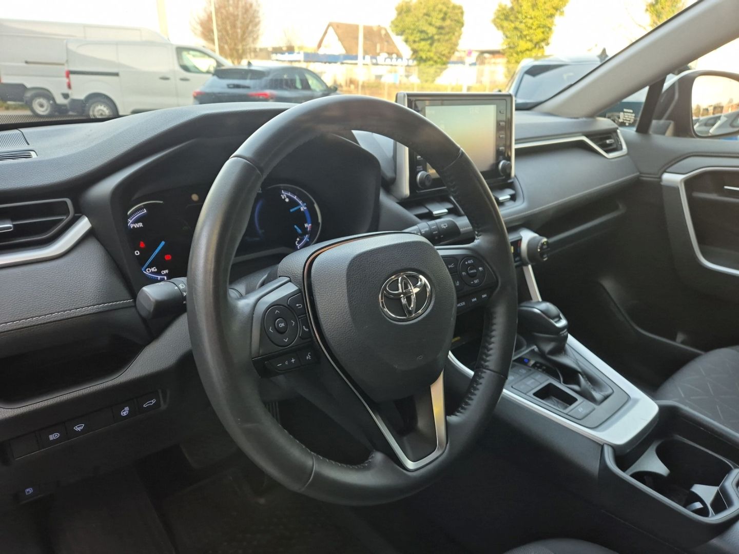 Fahrzeugabbildung Toyota RAV 4 4x2 Team D Hybrid 2.5 Navi LED ACC El. He