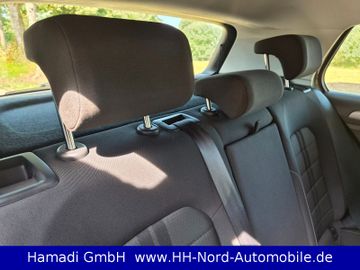 Volkswagen Golf - 11