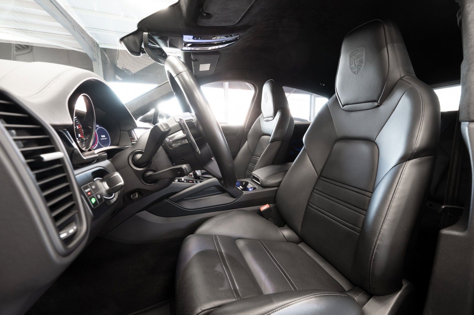 Porsche Cayenne Coupe Turbo GT|SPORT-CHRONO|CARBON|1.HD foto 14
