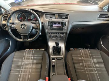 Volkswagen Golf VII Lim. Lounge BMT *PDC*