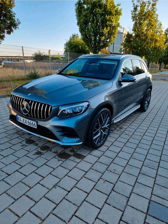 Image of Mercedes-Benz GLC 250