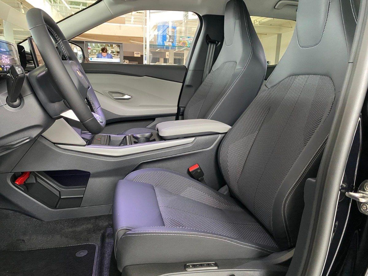 Ford Explorer - Bild 7