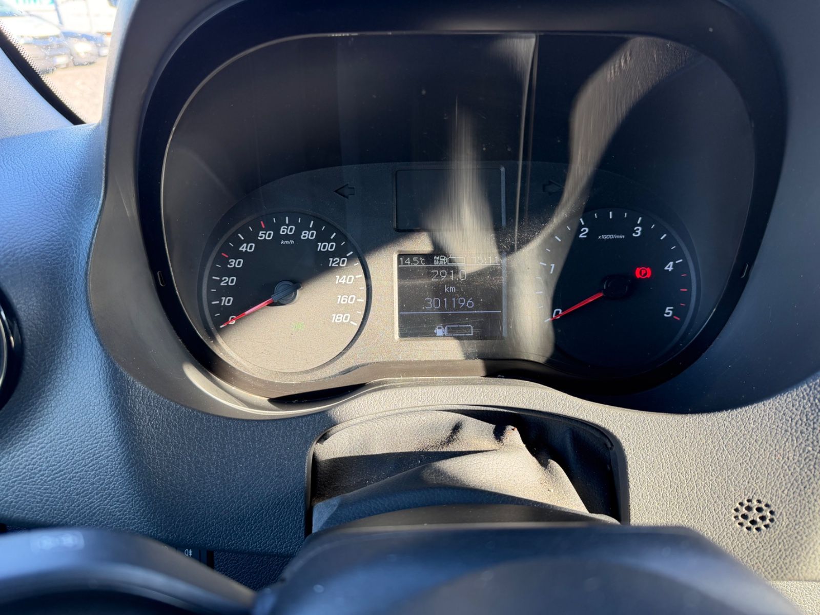 Fahrzeugabbildung Mercedes-Benz Sprinter III 316 CDI RWD