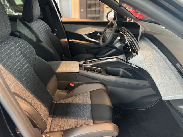 PEUGEOT 5008 Hybrid 145 Allure Business