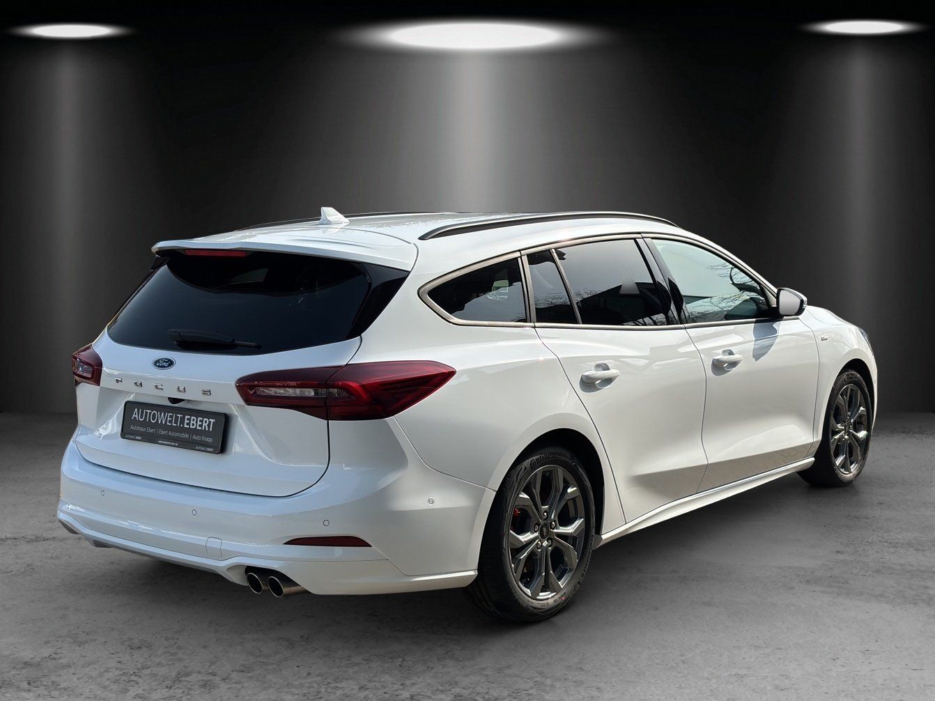 Fahrzeugabbildung Ford Focus Turnier 1,0 Ecoboost ST-Line
