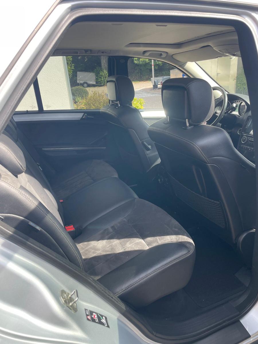 Mercedes-Benz ML 350 / TÜV & Bremsen neu