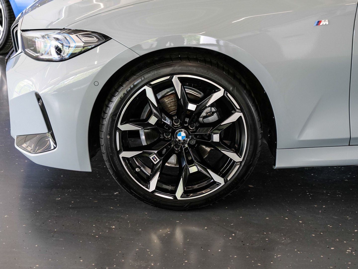 BMW 320 - Bild 7