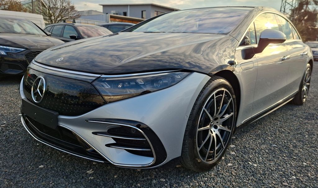 Mercedes-Benz EQS