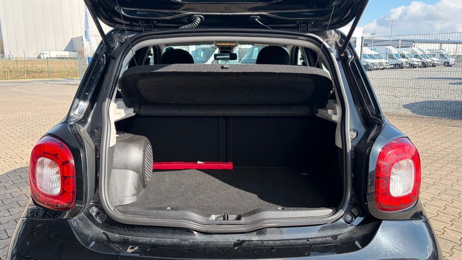 Fahrzeugabbildung Smart ForFour forfour Basis 52 kW