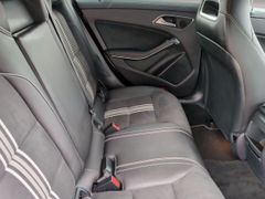 MERCEDES-BENZ CLA 250 Peak/AMG/LED-High/1.Hd/MB-Scheckheft