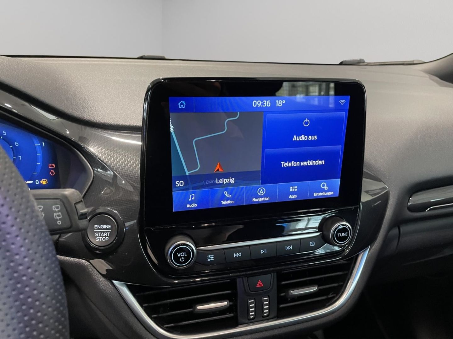 Fahrzeugabbildung Ford Puma ST-Line AHK-abnehmbar Navi LED DAB SHZ Lenk