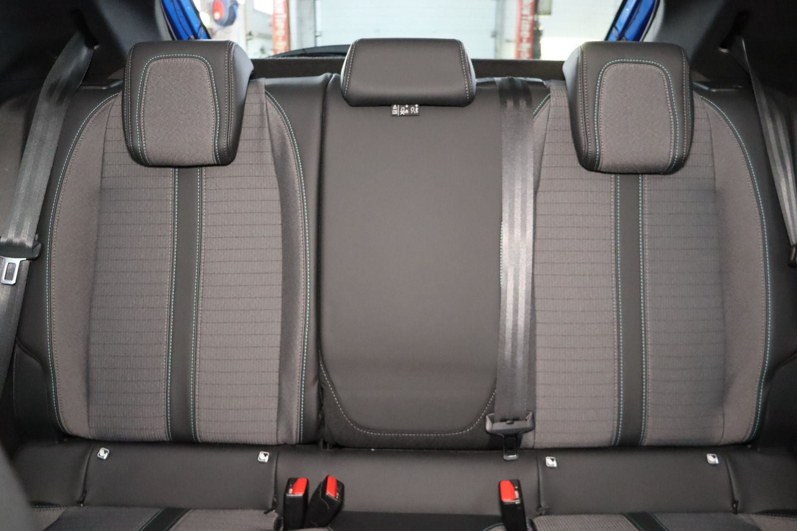 Fahrzeugabbildung Peugeot 208 1.2i Allure Pack * HU / AU neu
