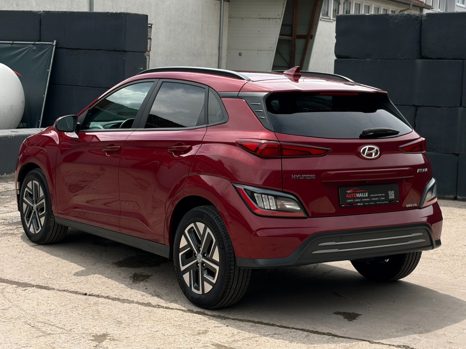 Fahrzeugabbildung Hyundai KONA E Trend ACC PDC CAM SHZ LHZ Navi CarPlay