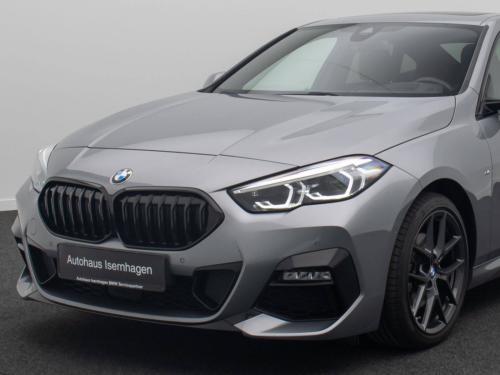 Fahrzeugabbildung BMW 218i Gran Coupé M Sport Kamera DAB HUD Panorama