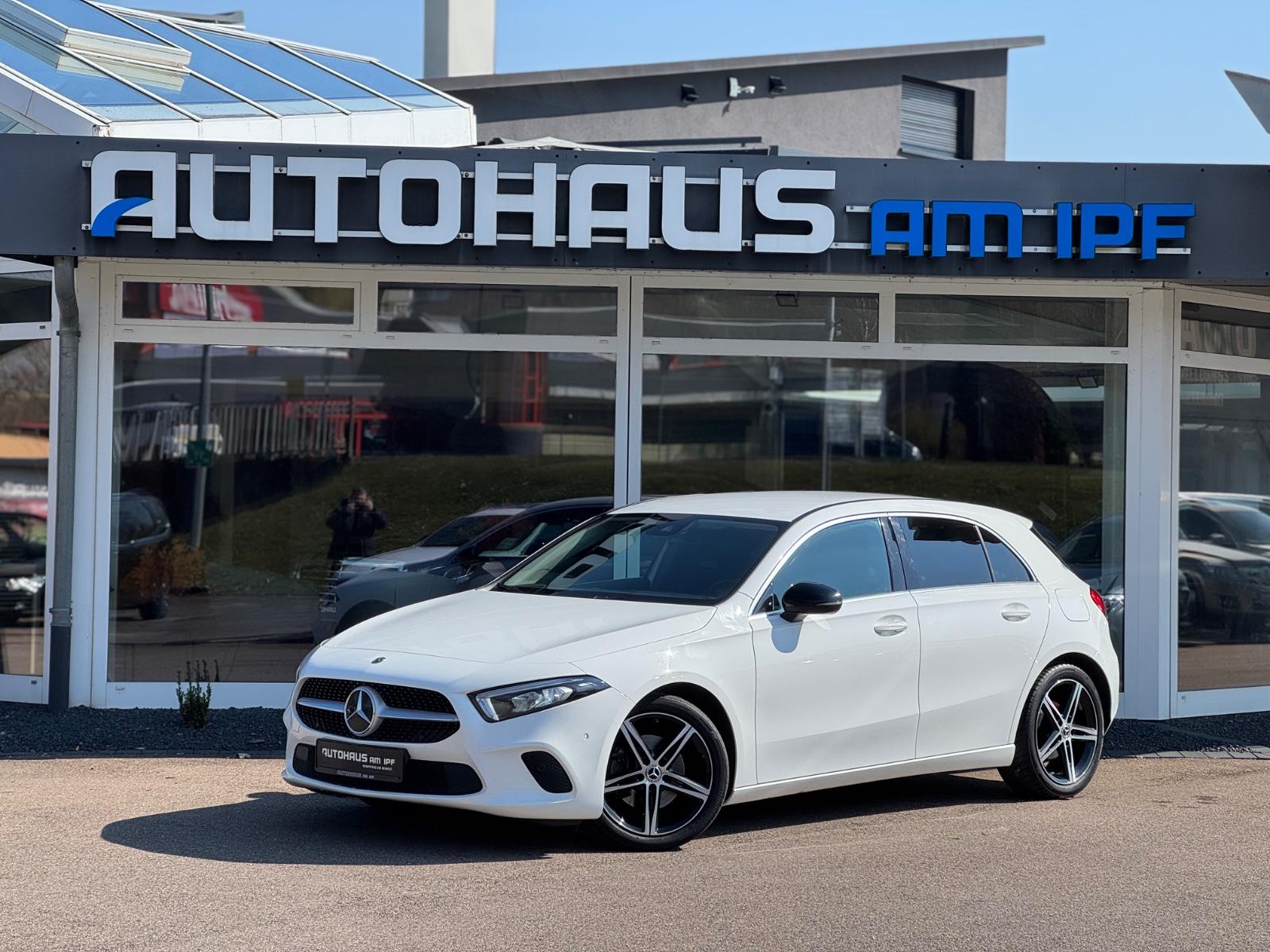Mercedes-Benz A200 MBUX+RFK+DAB+LED
