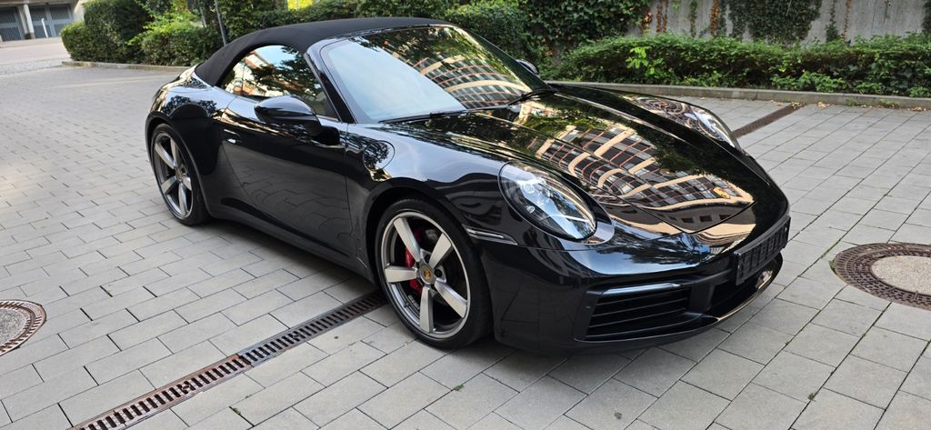 Image of Porsche 992