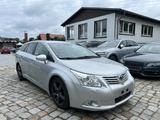 Toyota Avensis Kombi Executive Benzin Automatik - Toyota Avensis aus 2009