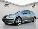 Volkswagen Golf 1.6 Auto Special AUTOMATIK+FELGEN+TÜV+SPORT - Volkswagen Golf: Special