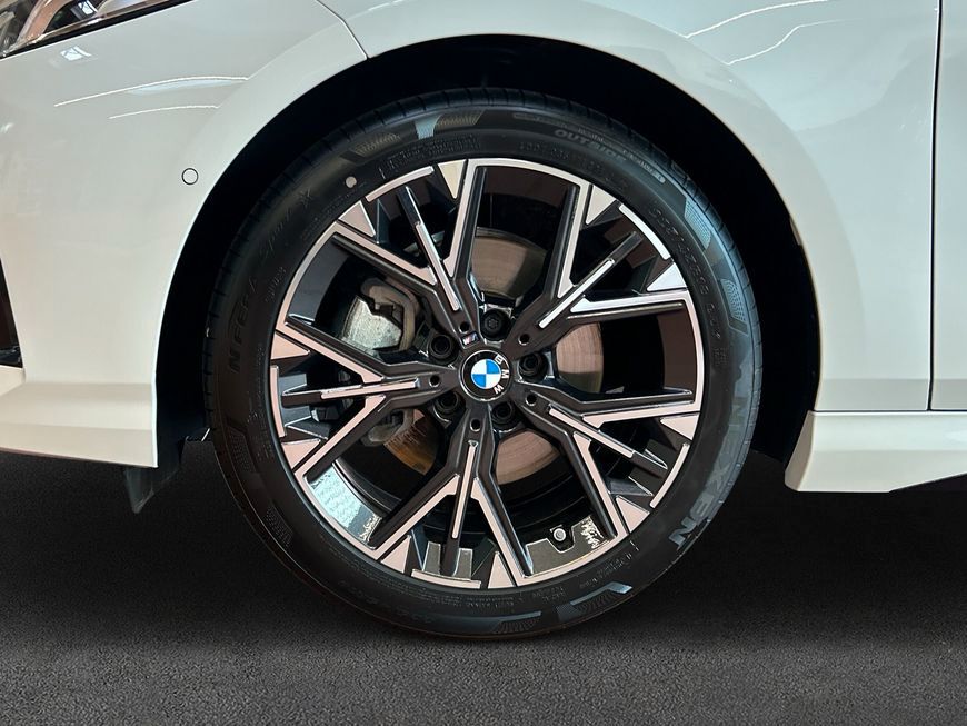 BMW 116 - Bild 8