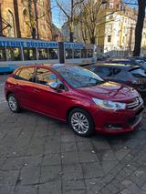 Citroën C4 e-HDi 115 // TÜV 06/27 - Citroën C4 mit Diesel-Antrieb: 2.0