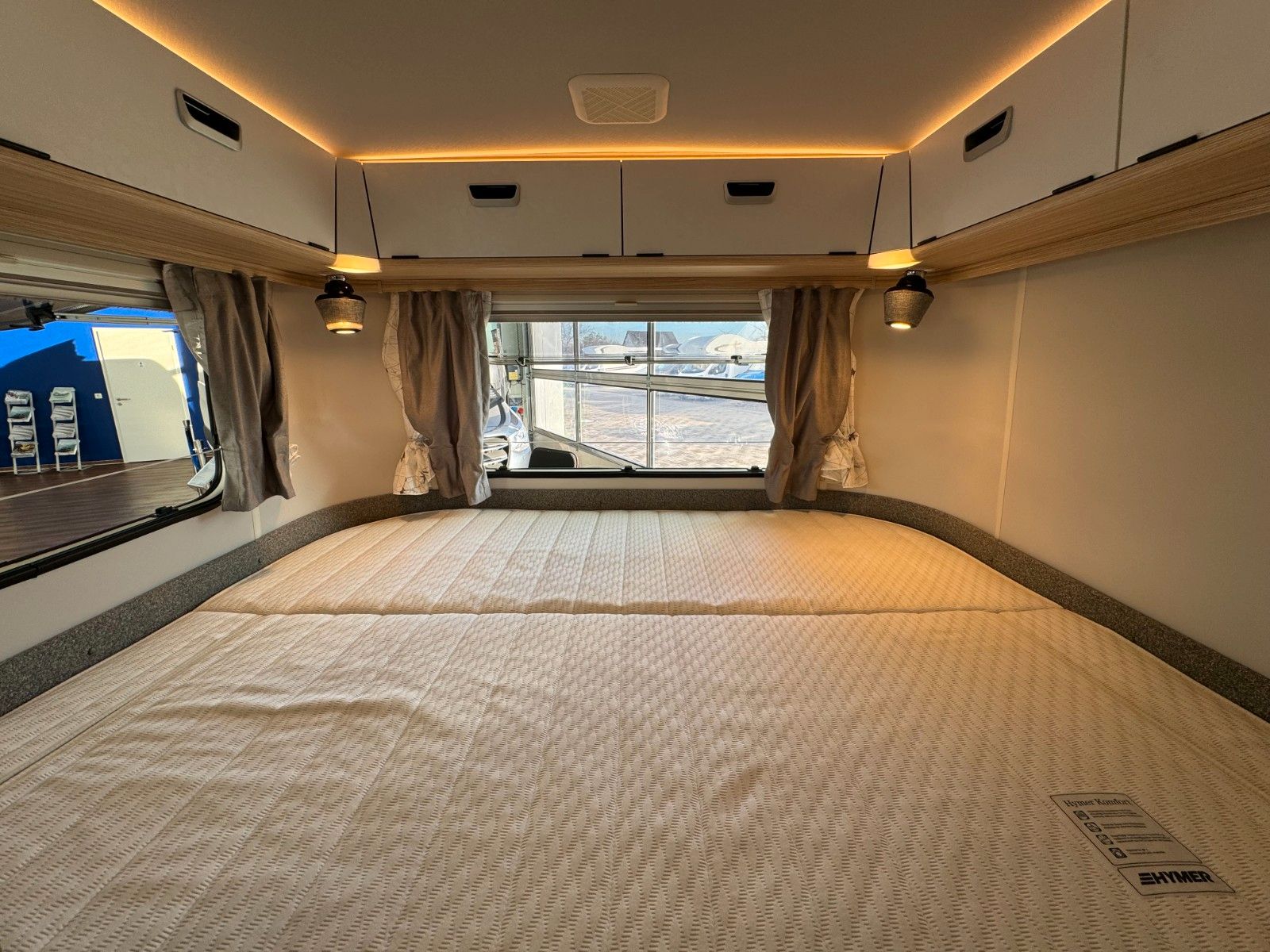 Fahrzeugabbildung HYMER / ERIBA / HYMERCAR Eriba Touring 530  - 9.619€ SPAREN