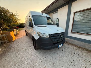Mercedes Sprinter - 2
