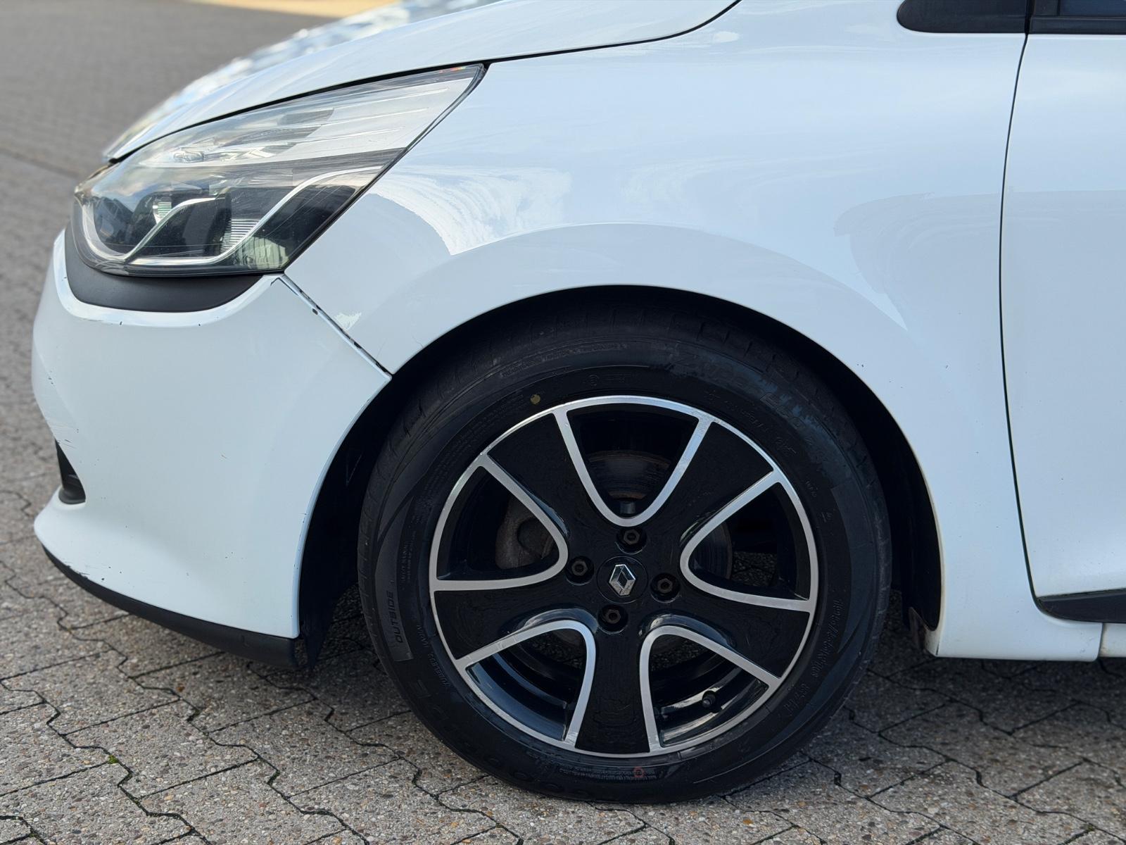 Renault Clio 2013 — photo 7