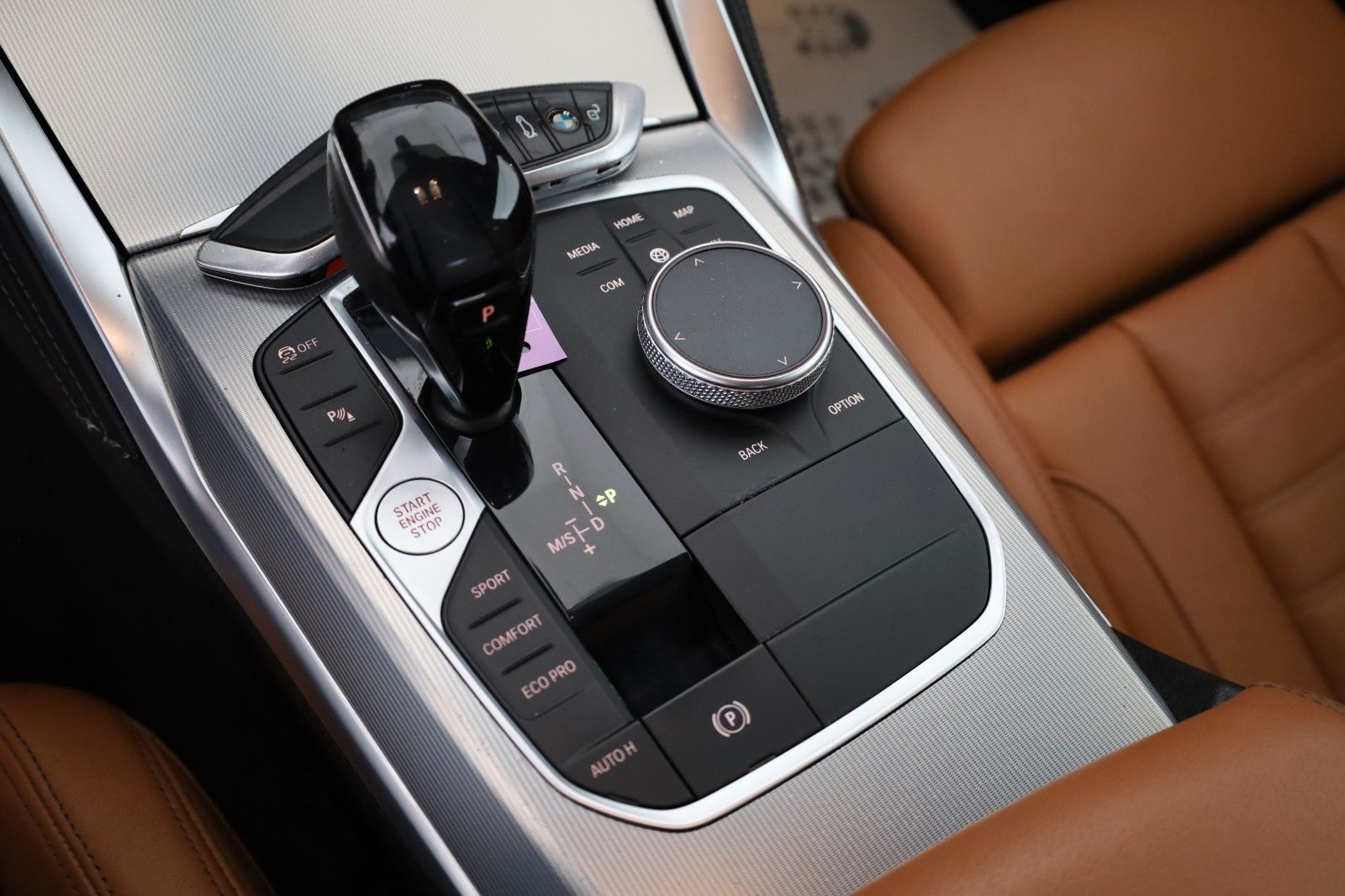 Fahrzeugabbildung BMW 420 d M Sport Coupè,Leder,Navi,LED,Kamer,CarPlay