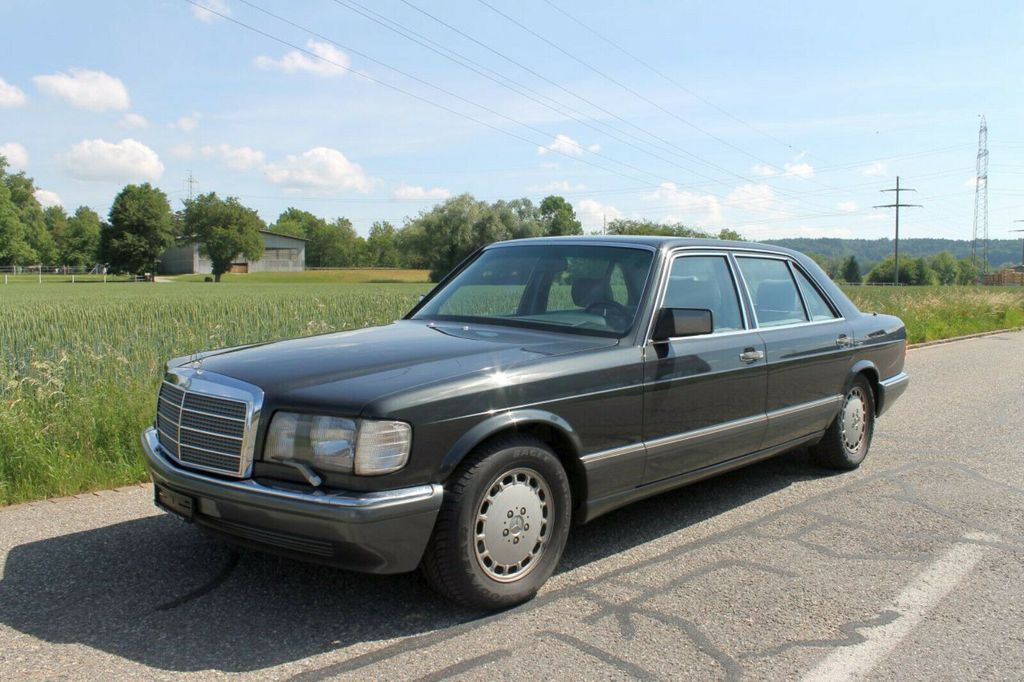 Mercedes-Benz 560