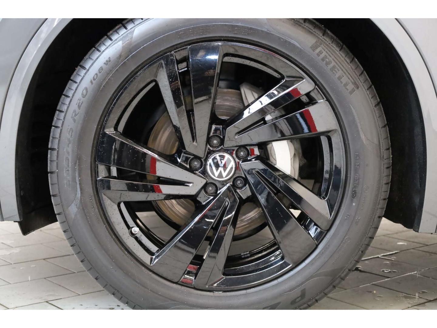 Volkswagen Touareg 3.0 TDI V6 4Mot. R-Line Tip Luftf./Leder
