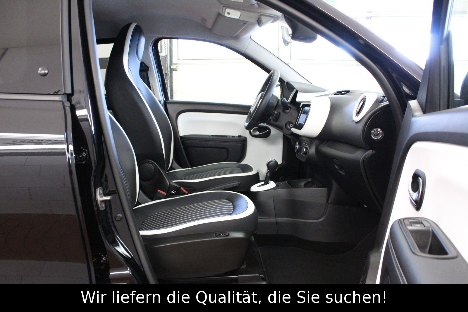 Fahrzeugabbildung Renault Twingo E-Tech 100% elektrisch*Paket Techno*Kamer