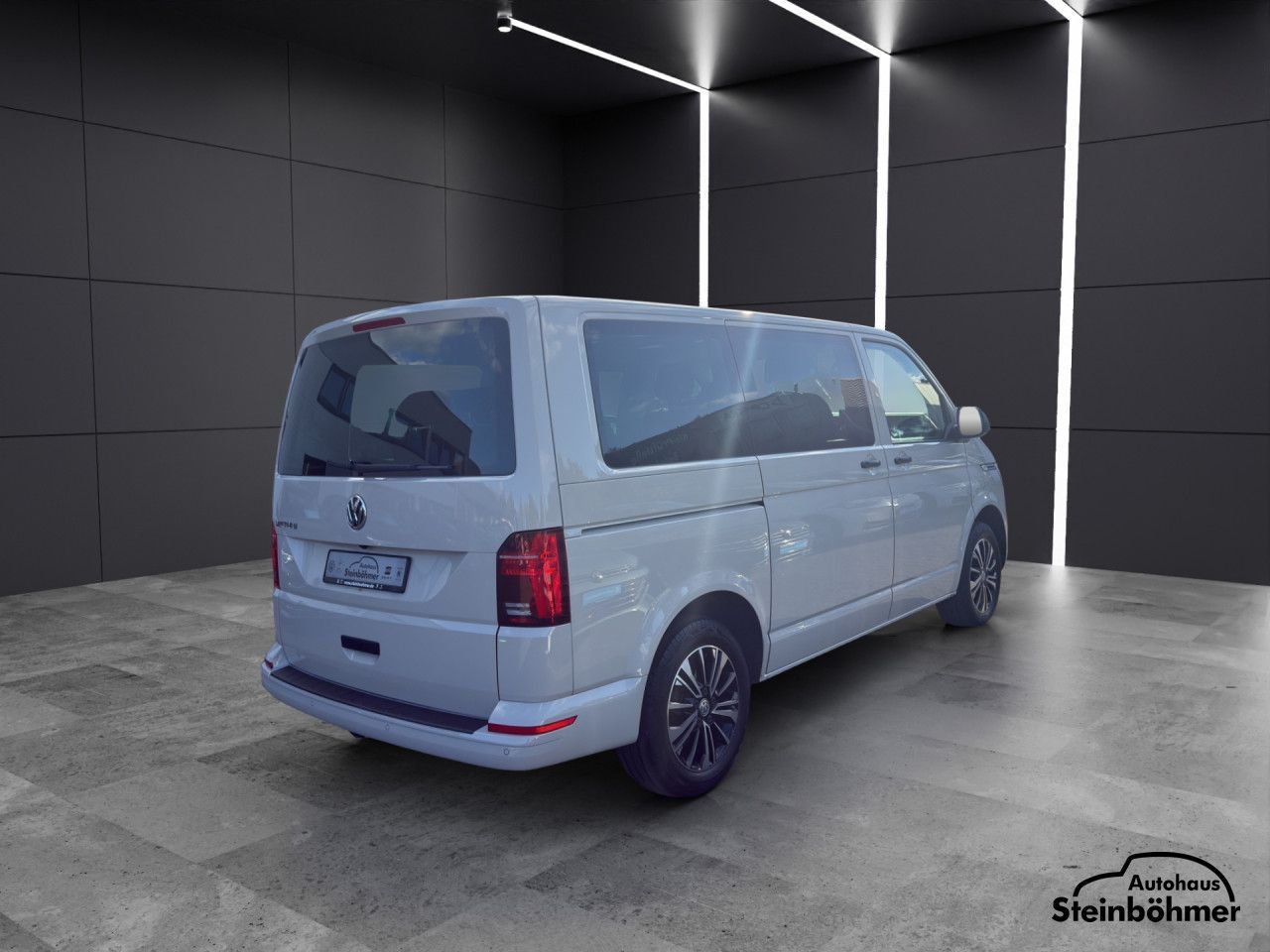 Volkswagen T6.1 Multivan 2.0 TDI DSG Navi ACC Kamera AHK foto 7