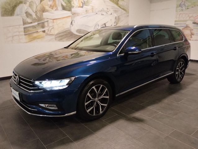 Volkswagen VOLKSWAGEN Passat Variant 2.0 TDI DSG Ex- VIRTUA