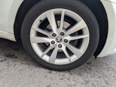 SKODA Octavia Combi 4x4 2.0TDI 150PS DSG AHK Carplay