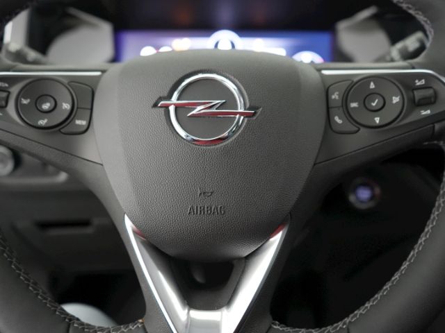 Grandland GS+LED LICHT+NAVI+360 GRAD KAMERA+SITZ