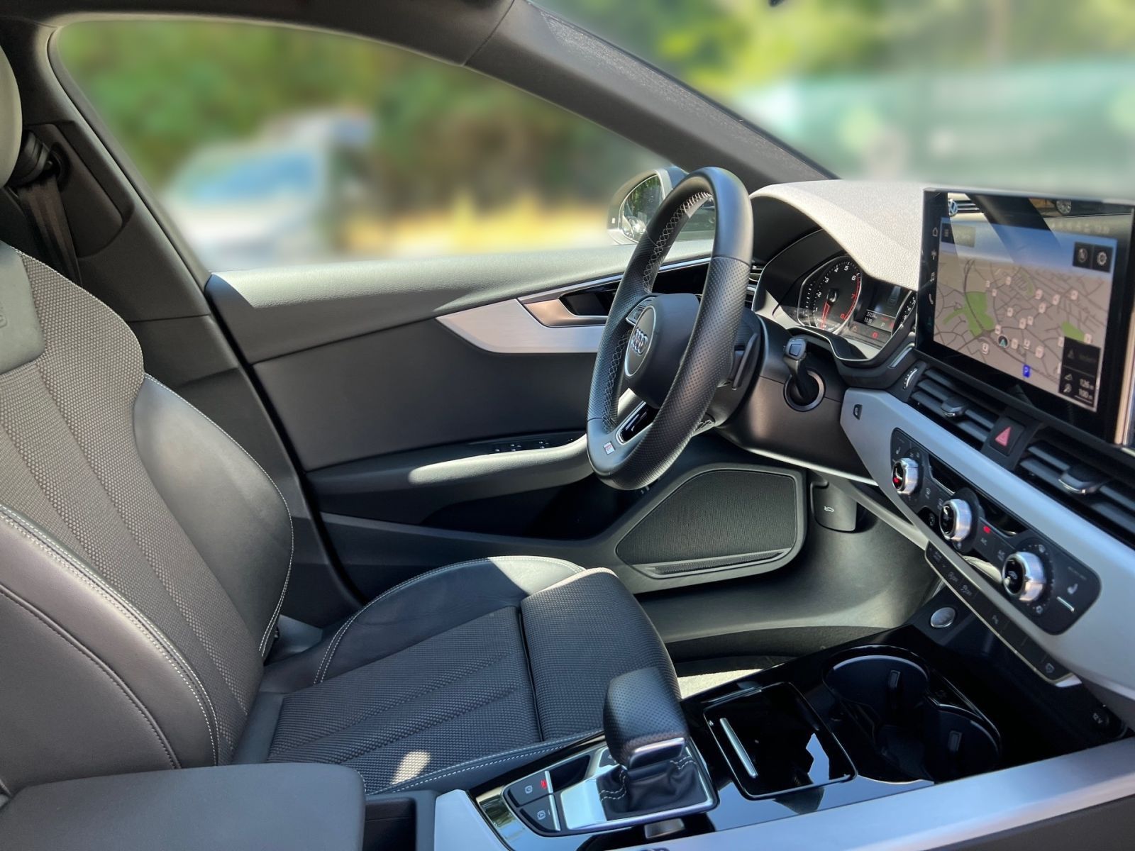 Audi A4 - Bild 12