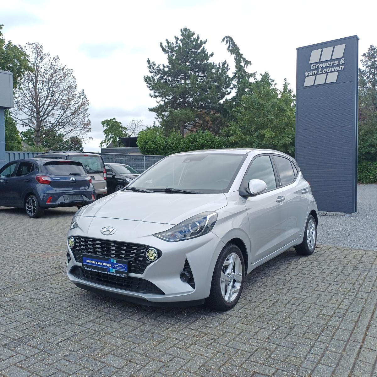 Hyundai i10 1.0 EDIT. 30+ 8"-LINK TEMP WINTERP. 15"-ALLW