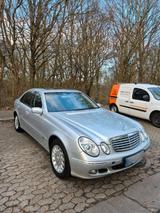 Mercedes-Benz Mercedes w211 E280 - Mercedes-Benz E-Klasse W211 mit Benzin-Antrieb