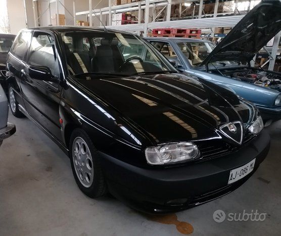 Alfa Romeo 145 Quadrifoglio 1995