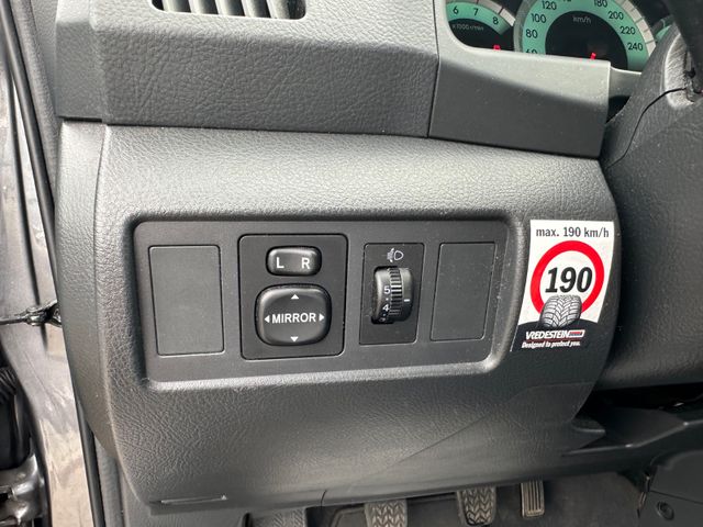 Toyota Corolla Verso 1.8 Executive *7-Sitzer*
