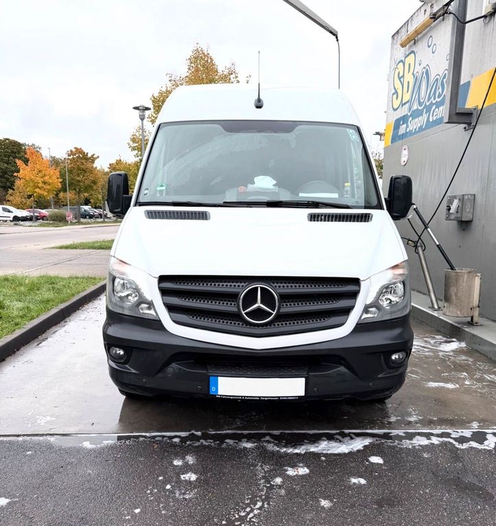 Image of Mercedes-Benz Sprinter