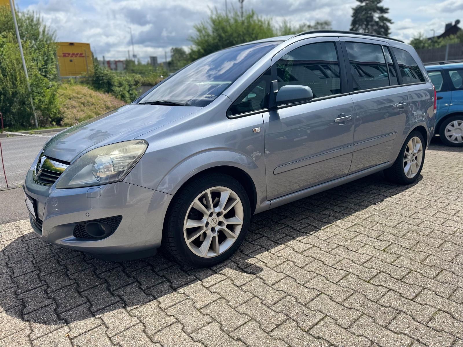 Opel Zafira B 2.2 Direct  7 Sitzer  Automatik