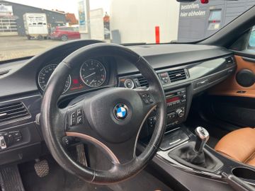 BMW 320 - 11
