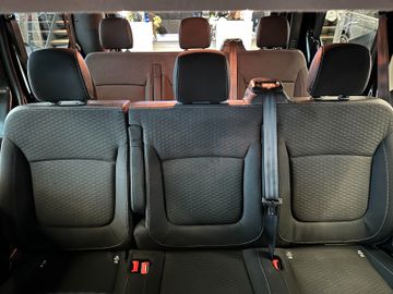 Opel Vivaro*TÜV 0828*9-SITZER*STHZ*TEMPO*AHK*PDC*